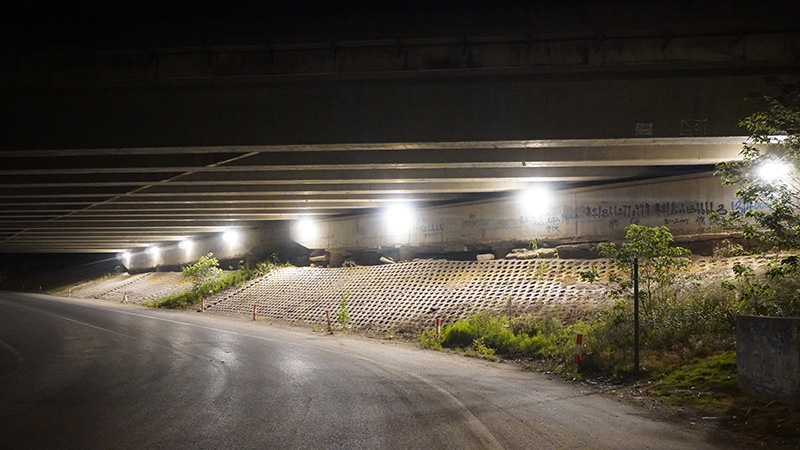 道路照明：安全性、舒適性和節能性的完美結合